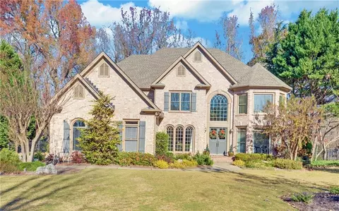 7380 Laurel Oak Dr, Suwanee, GA 30024