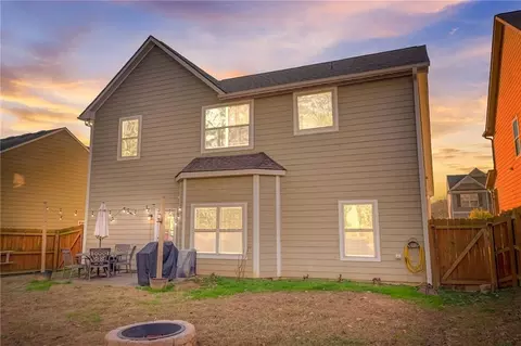 656 Sunflower Dr, Canton, GA 30114 photo 2