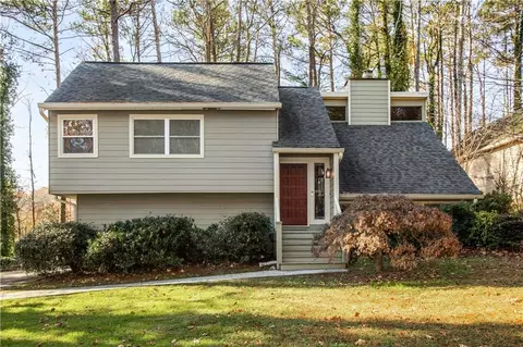 4694 Shallowford Rd, Roswell, GA 30075