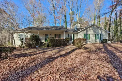 2602 Dogwood Ln, Cumming, GA 30040