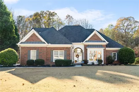 1213 Spruce Creek Ln, Lawrenceville, GA 30045