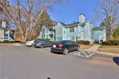 908 Glenleaf Dr, Peachtree Corners, GA 30092