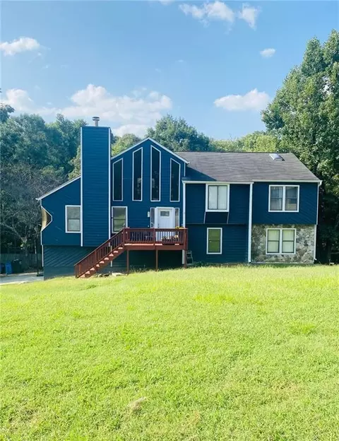 3738 Woodrose Ct, Snellville, GA 30039