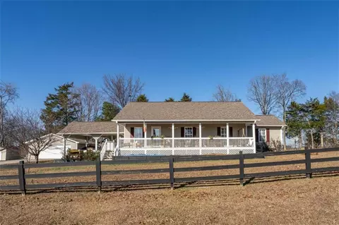 2734 Nicklesville Rd, Resaca, GA 30735