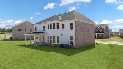2029 Brookside Cir, Bogart, GA 30622 photo 5
