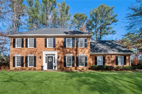 4333 Sprucebough Dr, Marietta, GA 30062