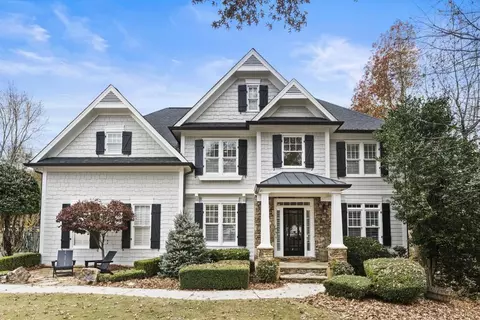 262 Canyon Dr, Sugar Hill, GA 30518