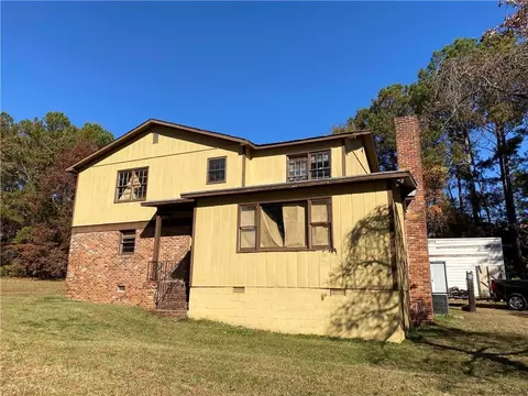 2916 Neese Dr SW, Marietta, GA 30060