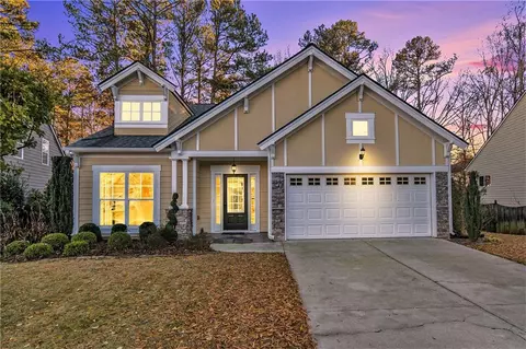 2299 Alnwick Dr, Duluth, GA 30096