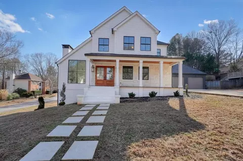 2305 Twelvestones Dr, Roswell, GA 30076