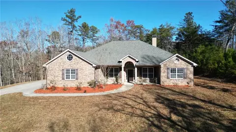 34 Spring Pl, Dawsonville, GA 30534