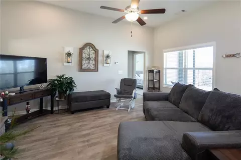 112 White Oak Trl, Commerce, GA 30529 photo 8