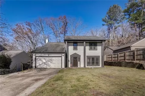 514 Seneca Dr, Lawrenceville, GA 30044