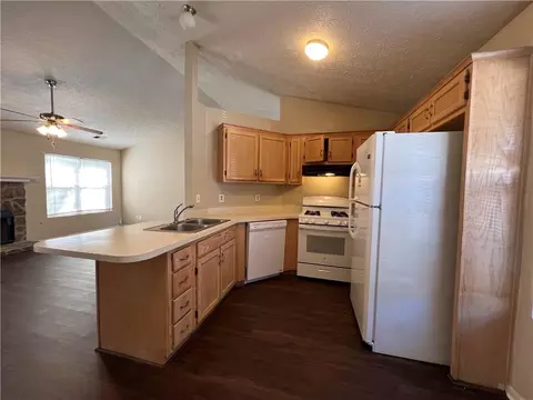 6291 Amberly Rd, Rex, GA 30273 photo 5