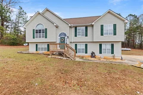 7672 Lula Rd, Lula, GA 30554 photo 2