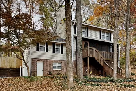2158 Winding Creek Ln SW, Marietta, GA 30064
