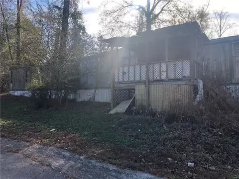 30 Vaughn Dr, Woodstock, GA 30188