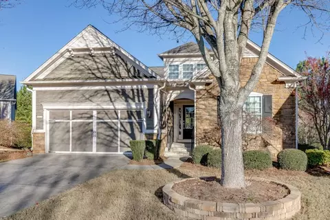 6323 Windrush Ct, Hoschton, GA 30548