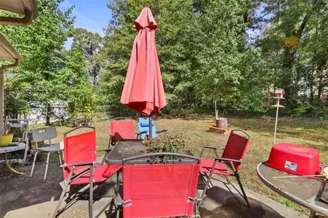 96 Mallie Ct, Hampton, GA 30228 photo 7