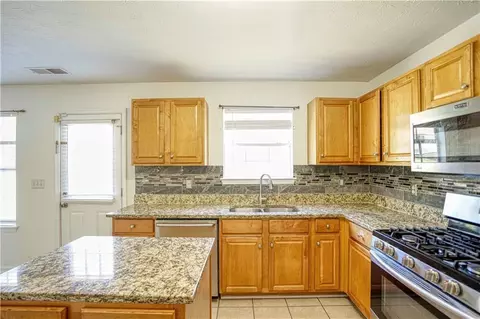 12140 Dominion Dr, Hampton, GA 30228 photo 15