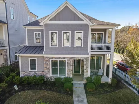 1923 Kings Cross NW, Atlanta, GA 30318