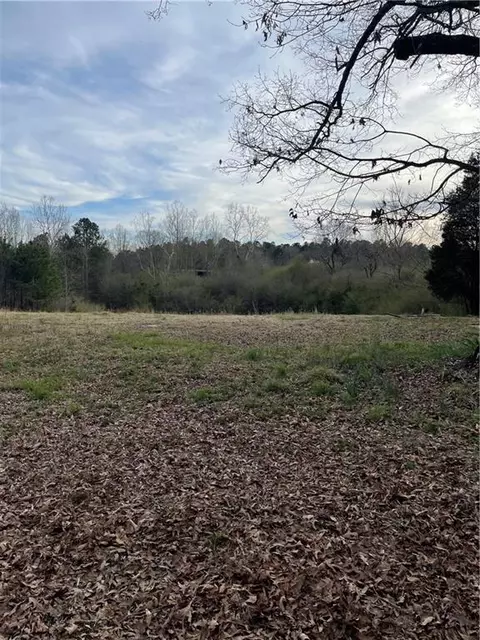 7273 Lula Rd, Lula, GA 30554