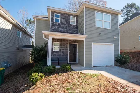 659 Carlton Pointe Dr, Palmetto, GA 30268