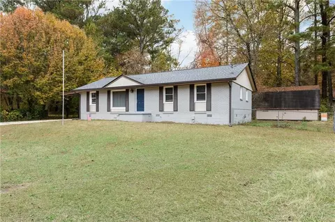 8839 Channing Dr, Jonesboro, GA 30238