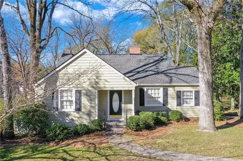 1047 Lanier Ave, Gainesville, GA 30501