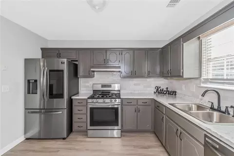 76 Hampton Oaks Dr, Hampton, GA 30228 photo 10