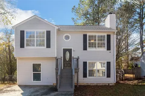 76 Hampton Oaks Dr, Hampton, GA 30228 photo 1