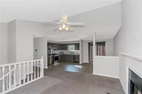 76 Hampton Oaks Dr, Hampton, GA 30228 photo 6