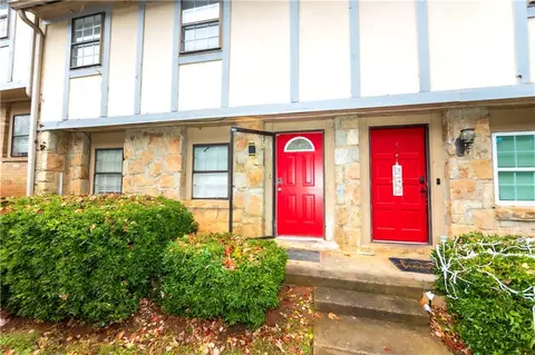 1150 Rankin St #G5, Stone Mountain, GA 30083