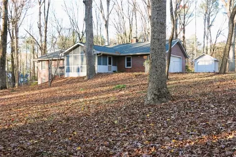 1733 Azalea Dr, Lawrenceville, GA 30043