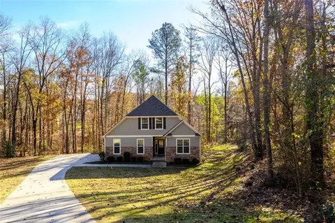 75 Big Oaks Ct, Newnan, GA 30265
