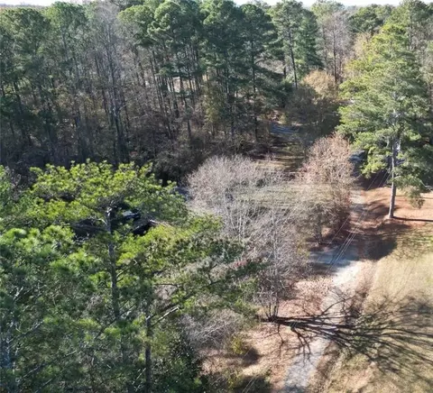4100 Banner Dr, College Park, GA 30349