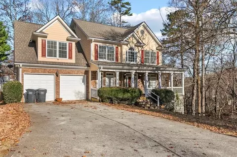 3210 Flatbottom Dr, Dacula, GA 30019 photo 2