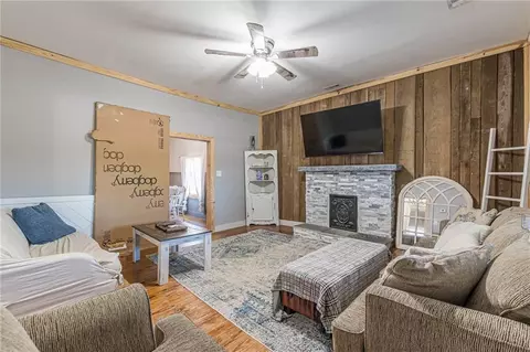 575 Five Points Rd, Buchanan, GA 30113 photo 16