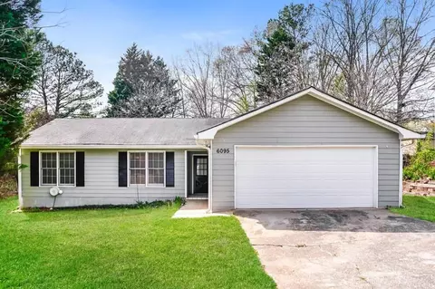 6095 Dorchester Dr, Rex, GA 30273