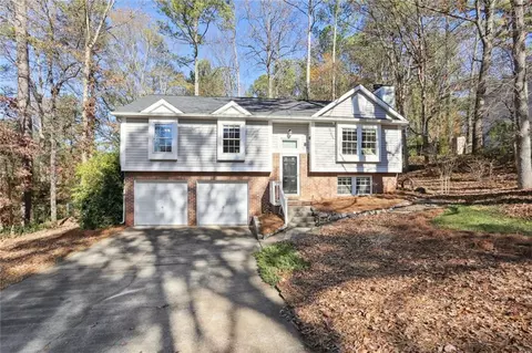 1605 Rex Dr, Marietta, GA 30066