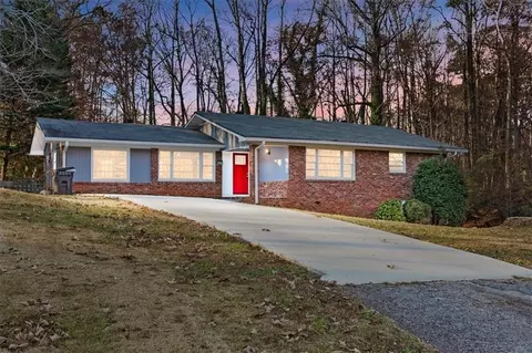 6630 Starling Pl SW, Mableton, GA 30126