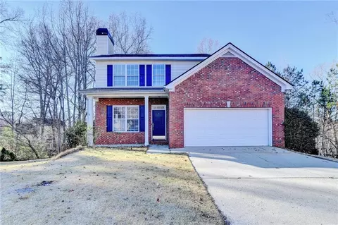 2198 Wildcat Cliffs Ln, Lawrenceville, GA 30043