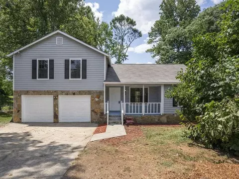 1421 Dickens Rd, Lilburn, GA 30047