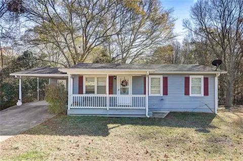 Exterior - 204 Cloud Ln, Canton, GA 30115 photo 5 of 12