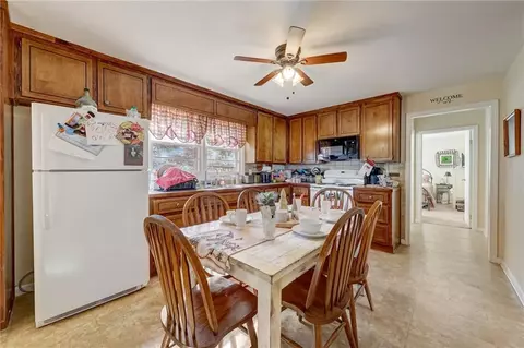 Dining - 204 Cloud Ln, Canton, GA 30115 photo 2 of 2