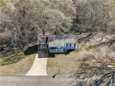 View/Area - 204 Cloud Ln, Canton, GA 30115 photo 2 of 4