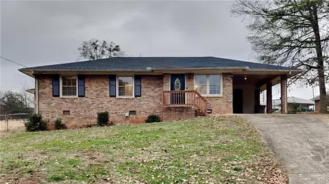 2240 Oakhurst Ct, Morrow, GA 30260