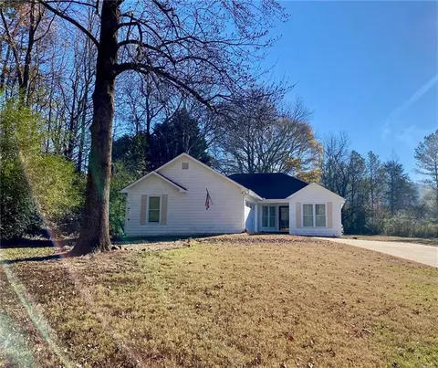 1975 Buice Ct, Cumming, GA 30028