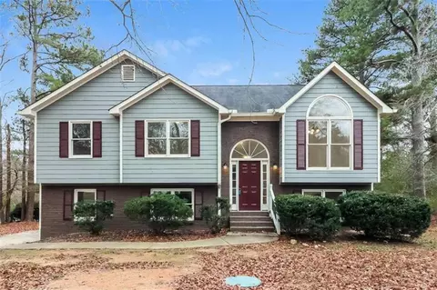 200 Silverthorne Cir, Douglasville, GA 30134