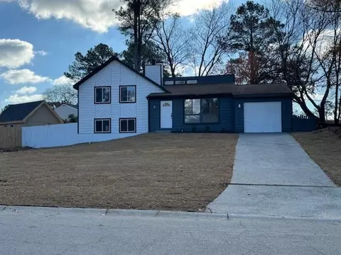5932 Western Hills Dr, Norcross, GA 30071